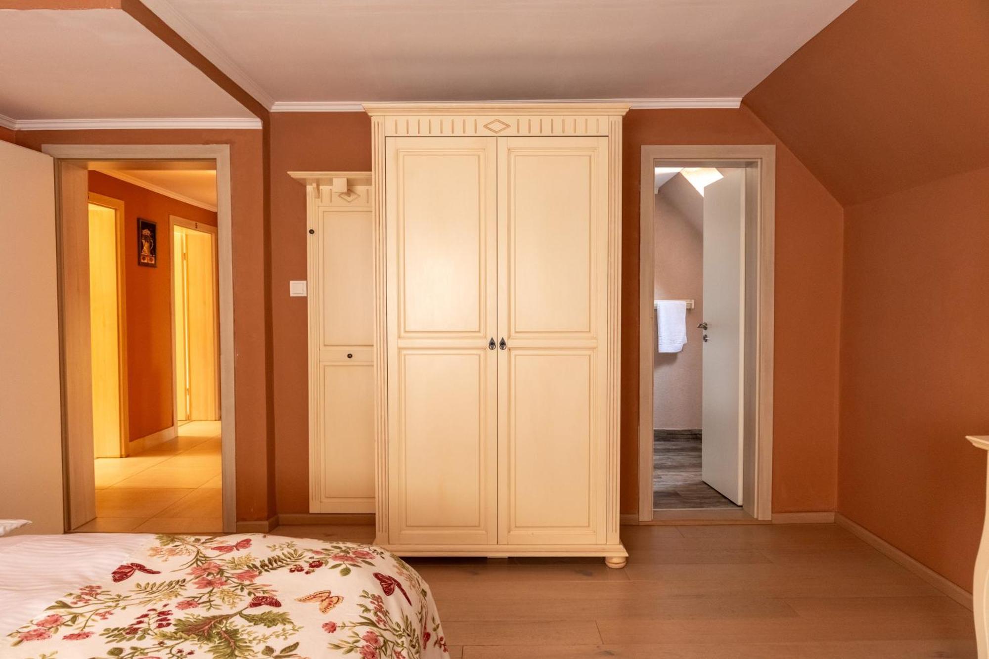 فندق Vila Crisalia Sibiel -Sibiu (Adults Only) المظهر الخارجي الصورة